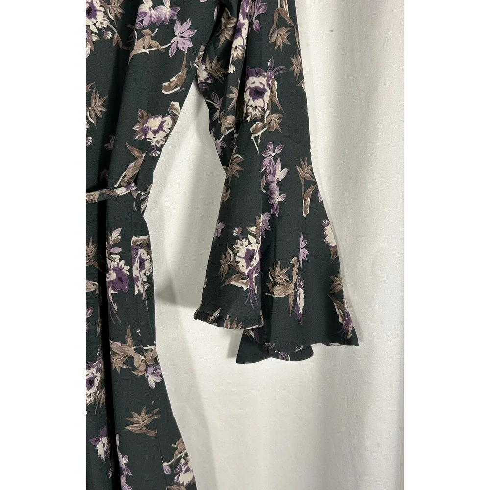Gilli floral wrap